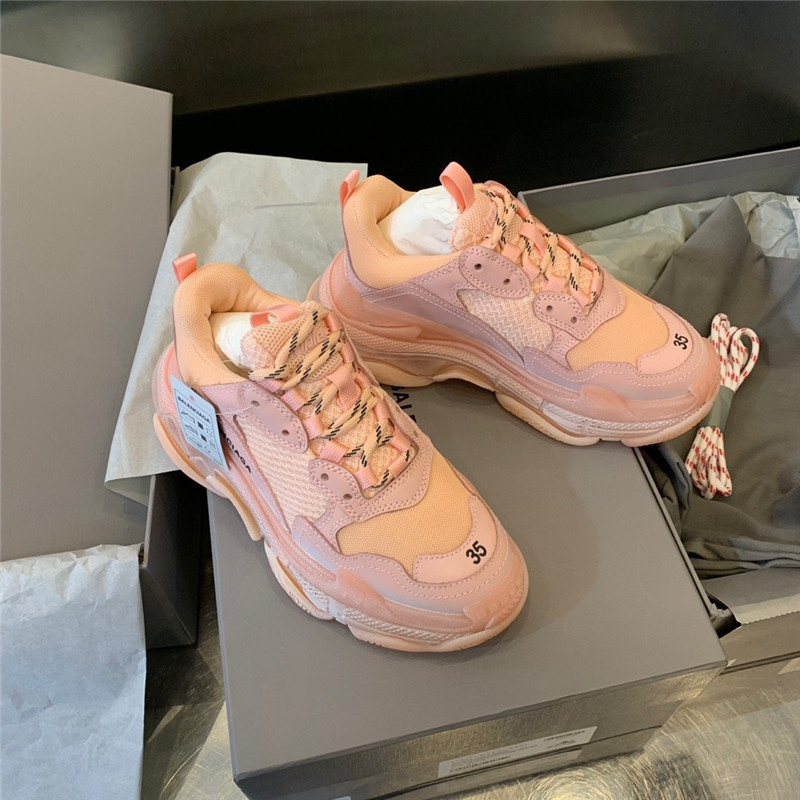 Peach balenciaga triple s 2025